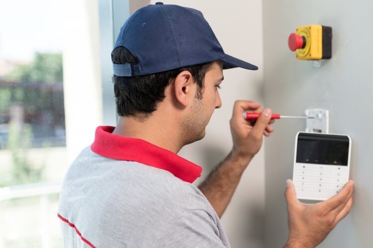 Alarm-system-maintenance-service